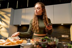 Врач призвал ужинать в определенное время для профилактики проблем с сердцем